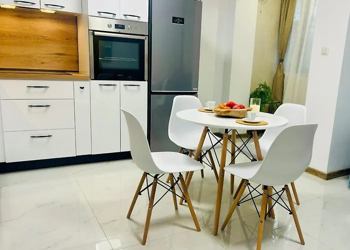 Sea Breeze Апартамент Бургас