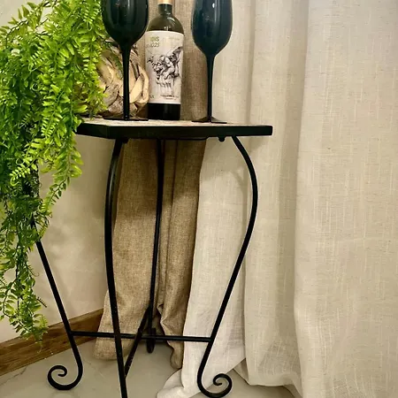 Sea Breeze 아파트 *